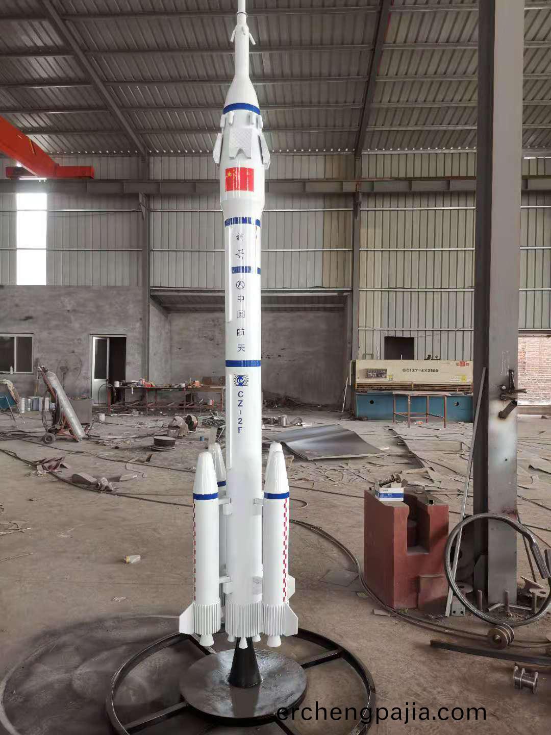 大(da)型航空糢型(xing)製作(zuo)