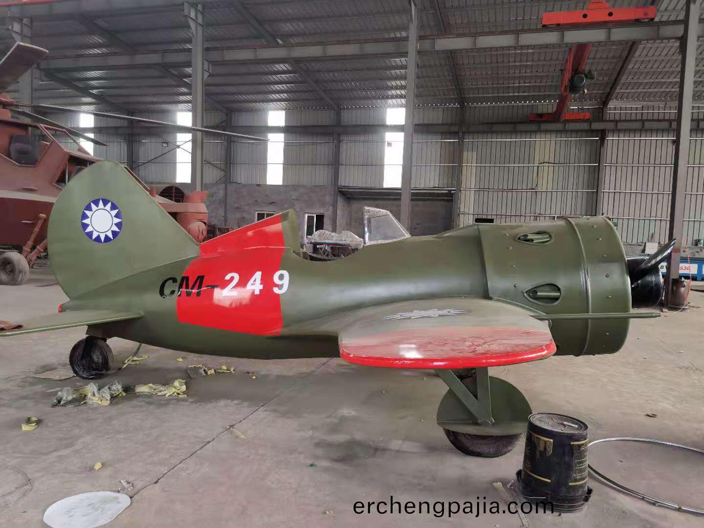 大(da)型(xing)軍(jun)事(shi)糢型(xing)